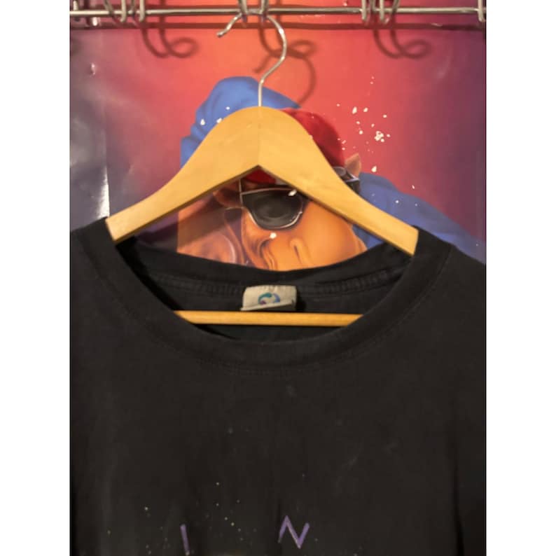 Liquid Blue Pink Floyd Prism Eye T Shirt 2XLT Black Graphic Tee crop top image 5