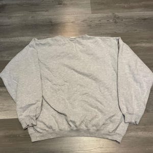 Walt Disney World Mens Mickey Mouse Embroidered Crewneck Sweatshirt Gray XL image 4