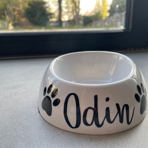 Adesivo personalizzato con nome per ciotola per cane/gatto con zampe