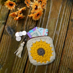 Crochet sunflower pouch