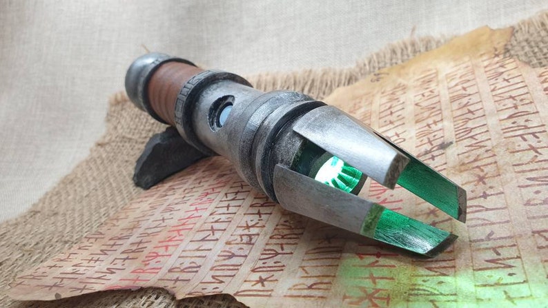 Grogu's lightsaber Tethan Props original design | Etsy
