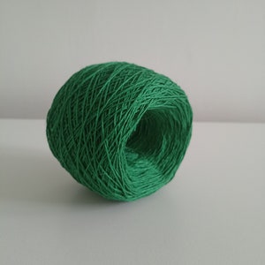 Linen yarn 100% Linen thread Green linen yarn on cone Luxury linen for hand and machine knitting, weaving 100g/3.5 oz yarn cake