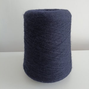 Fil de laine vierge bleu marine Fil de dentelle de laine d'agneau Fil de tissage naturel Fil de laine pour le tricot à la main et à la machine Crochet 100-200g/3.5-7oz fil image 8