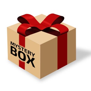 Mystery yarn box Yarn grab bag Gift yarn box for knitter Cristmas gift yarn Surprise yarn box for knitting, crochet and weaving