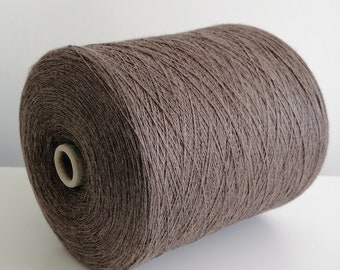 Fil de laine mérinos taupe pour le tissage, le tricot à la main et à la machine, crochet Fil de laine sur cône Dentelle laine mérinos marron gâteau 100-200 g/3,5-7 oz