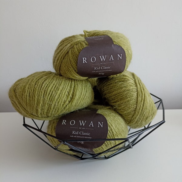 Grünes Lammwollgarn Rowan Kid Classic Luxuriöses weiches Arangarn Grüne Wolle und Mohairgarn zum Handstricken 50g / 1.75 oz Garn