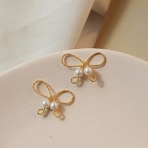 20x20mm 18K Gold Plated Brass Pearl Bowknot Charm Pendant GL1166 image 2