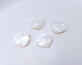 11.8Xx13.5mm Natural Shell Petal Charm Jewelry Bracelet Necklace Pendant Accessories A18YY