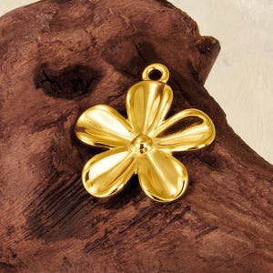 Pendentif en acier inoxydable, breloque fleur, collier pendentif, accessoires de bijouterie ZN1982