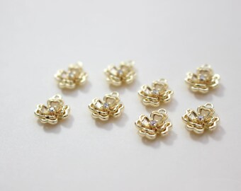 8x9mm 18K Gold Plated Brass Zircon Flower Charm Pendant GL1472