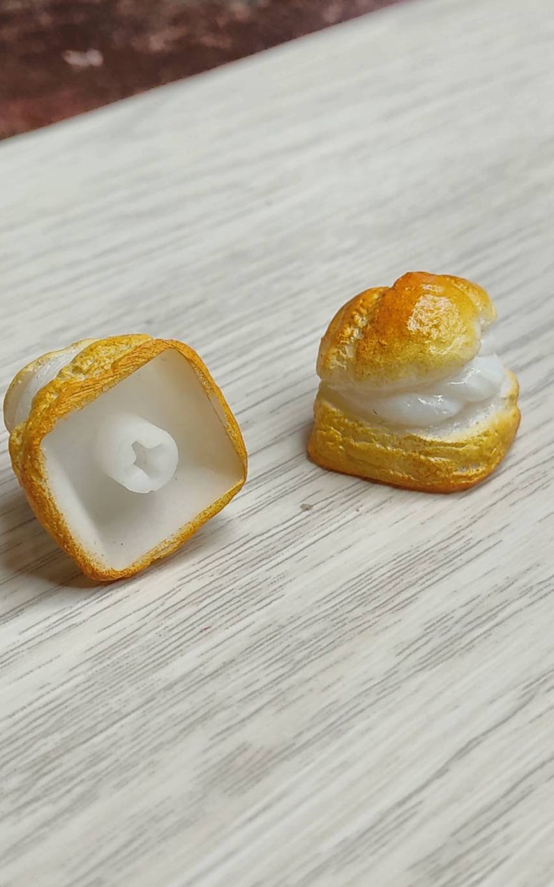 Cream Puff / Semla Artisan Keycap image 5