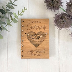 Personalisierte hölzerne Hochzeitskarte | Geschenk | Andenken | Größe A6 | Handarbeit | Luxus vermählt | Neues Paar vorhanden | Jubiläum | Brautpaar