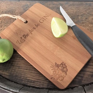 Wooden Chopping Board |  Personalised Gin Board |  Gin Gift | Gin Chopping Board | Engraved Bamboo Wood | Lemon/Lime Cutting Chopping Board