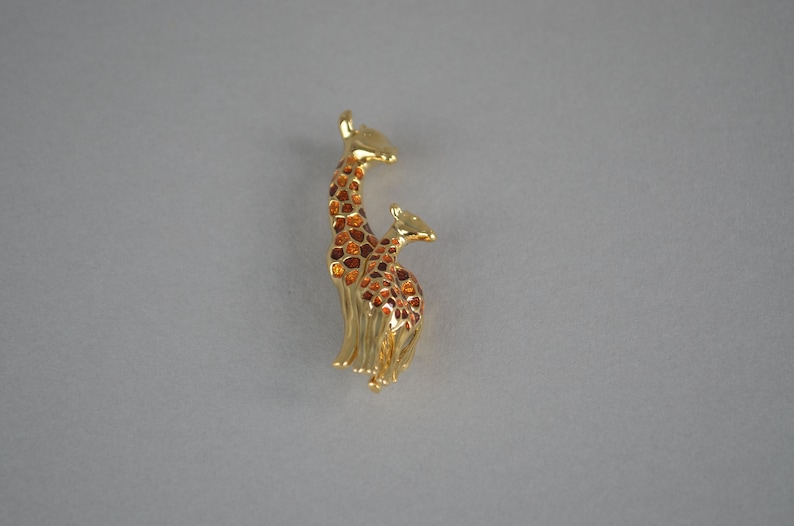 Schiaparelli Giraffe /& Baby Brooch