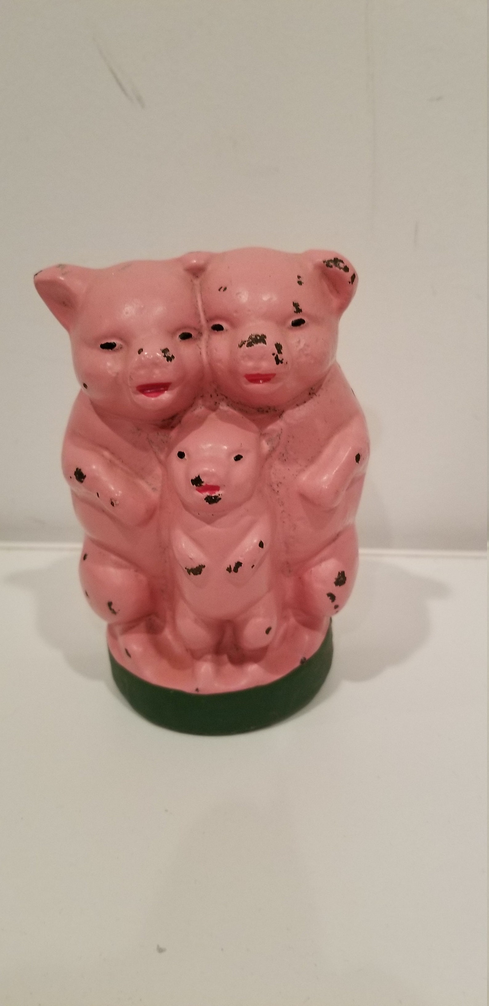 Antique Cast Iron 3 Little Pigs Piggy Bank Coin Bank Nursery Antique