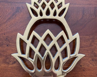 Vintage Brass Pineapple Brass Trivet Wall Hanging Virginia Metalcrafters 1976 10-46