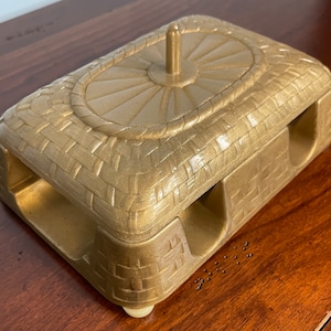 Vintage 1960s Xavier Cugat Canasta Basquett Lidded Gold Two Deck Card Deck Holder Sorter Box Plastic