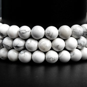 30 Howlite Skull Beads. 12mm Gemstone Skull Beads. SKULL-3 