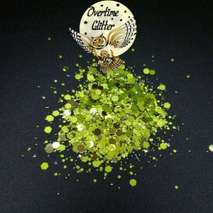 The Grinch Satin/Metallic Chunky Mix, Glitter, Nail Deco, Resin Fillers, For Tumblers, Golden