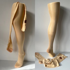 Unworn 1920s Silky Seamed Stockings Chardonize Rayon Buttermilk Yellow