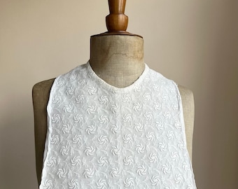 1920s White Floral Lace Modesty Panel | Bodice Insert Yoke Bib Collar | Antique Edwardian Fashion | Period Costuming Blouse Accessories
