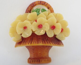 Art Deco 1920's-30's Early Plastic Celluloid Pretty Sunny Yellow Bouquet Flower Brooch Pin Vintage