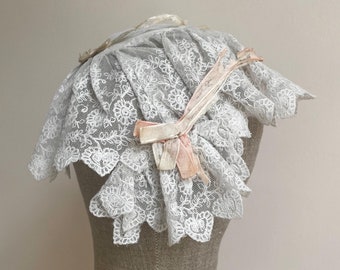 アンティークレース19世紀フランス製point de gaze fall cap