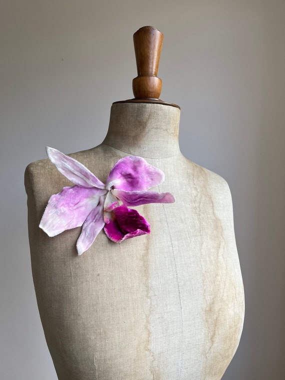1930s Orchid Corsage | Pink Ombré Velvet Petals |… - image 2