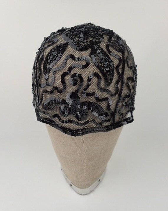 The Flapper Rhinestone Teardrop 20's Party Cap - Silver main image 0