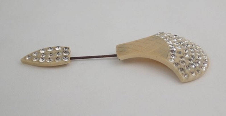 1930/'s Art Deco Early Plastic Jabot Hat Pin Brooch Flash Screw Closure Diamante Rhinestone Jewellery Jewelry