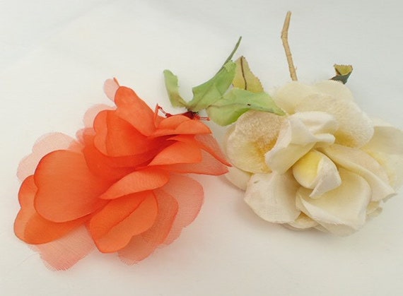 Two Flowers 1950s and 1960s | Velvet Sheer Petals… - image 10