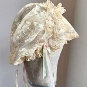 Pretty 1920s Boudoir Cap | Ribbon Work Cream Floral Lace Frills | Romantic Décor Vanity Display | Antique Vintage Art Deco Accessories