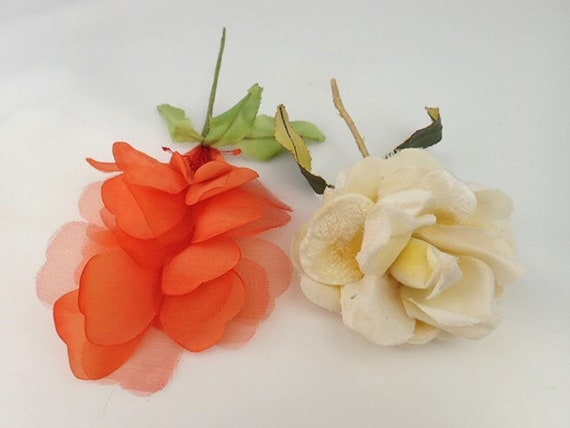 Two Flowers 1950s and 1960s | Velvet Sheer Petals… - image 3