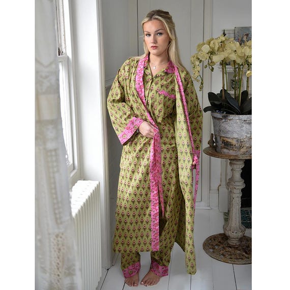 green emerald velvet dress Vintage 1930s Satin Dressing Gown Green Pink Lounging Robe Ladies Size –  Poppy's Vintage Clothing main image 0