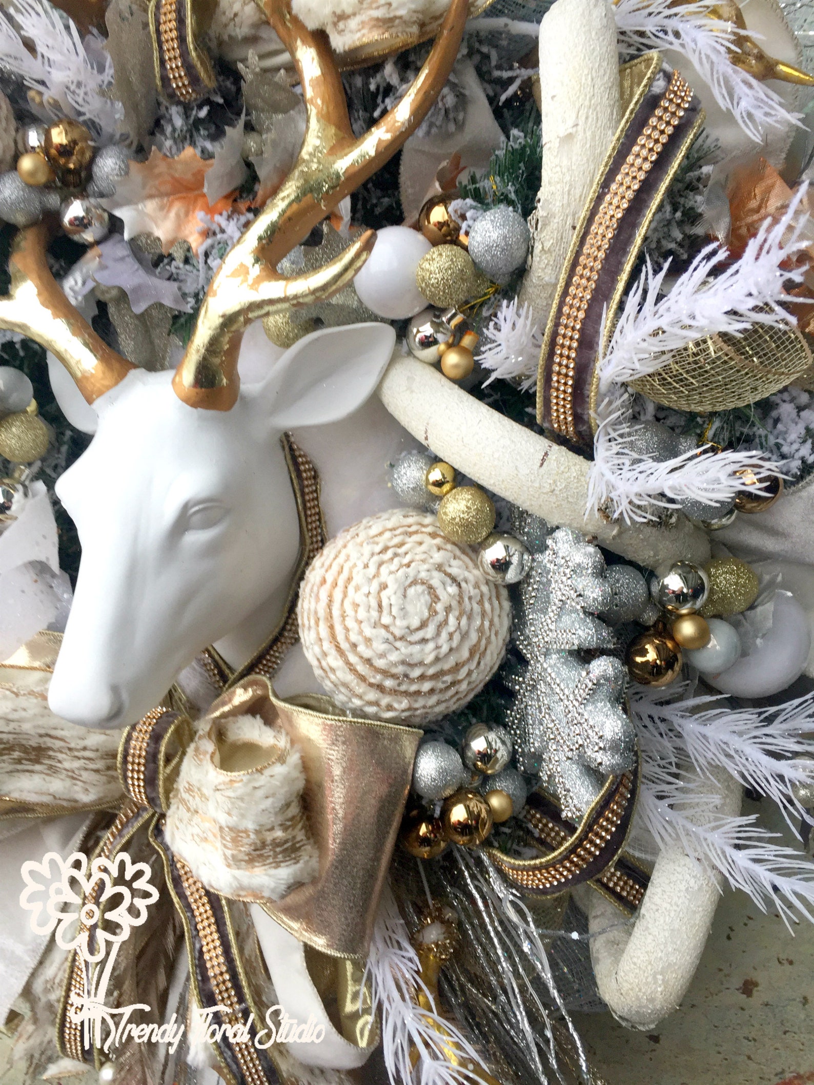 Christmas Deer Head Wreath Pre-lit Winter Wonderland Wreath | Etsy