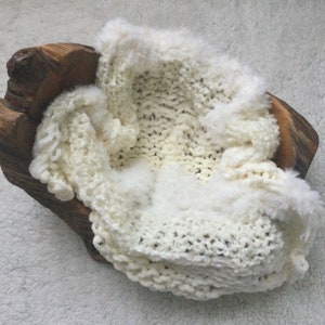 Knitted Layer,bump blanket, textured layer, knitted layer, basket filler, basket stuffer, newborn prop, soft and fluffy textured layer