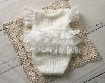 Newborn girls knitted romper with lace frills and lace flutter sleeves, newborn photo prop, newborn photography prop, newborn girls prop