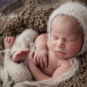 Newborn fluffy Pant set. Your choice of Bonnet,  photography prop, newborn phot prop , knitted prop, unisex Prop