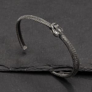 Cerastes Bracelet, Snake Bracelet, Ouroboros bracelet,Minimal Sterling Silver Cuff Bracelet, Gothic Bracelet , Unique Gift for Her, for Him