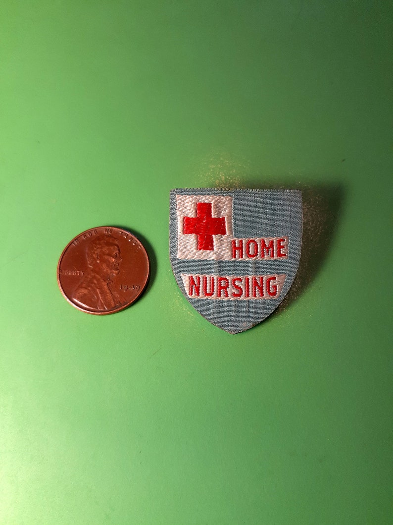 Vintage 40s Home Nursing Badge Pin c catch 1940s nurse fabric red cross pinup rockabilly punk shield home health doctor medic medical