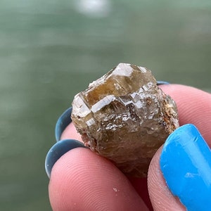 Seltener Cerussit-Kristall aus Marokko | Roher Touissit Cerussit Mineral, fluoreszierender Heilstein, Sammler Cerussit Kristall