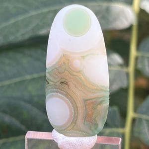 Cristal d'agate oeil de Druzy Gobi | Agate verte du désert de Gobi, agate de Gobi, agate oeil | Calcédoine et agate rares | Cristaux de guérison métaphysiques