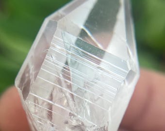 ブラジル、ミナスジェライス州産、レムリアンシードクォーツ原石