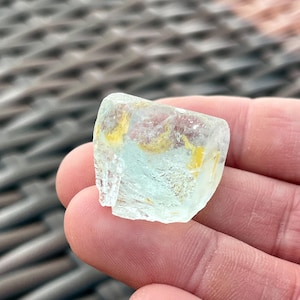 Natural Aquamarine Crystal from Pakistan 12g | Raw Aquamarine Gemstone | Terminated Aquamarine Specimen | High Grade Aquamarine