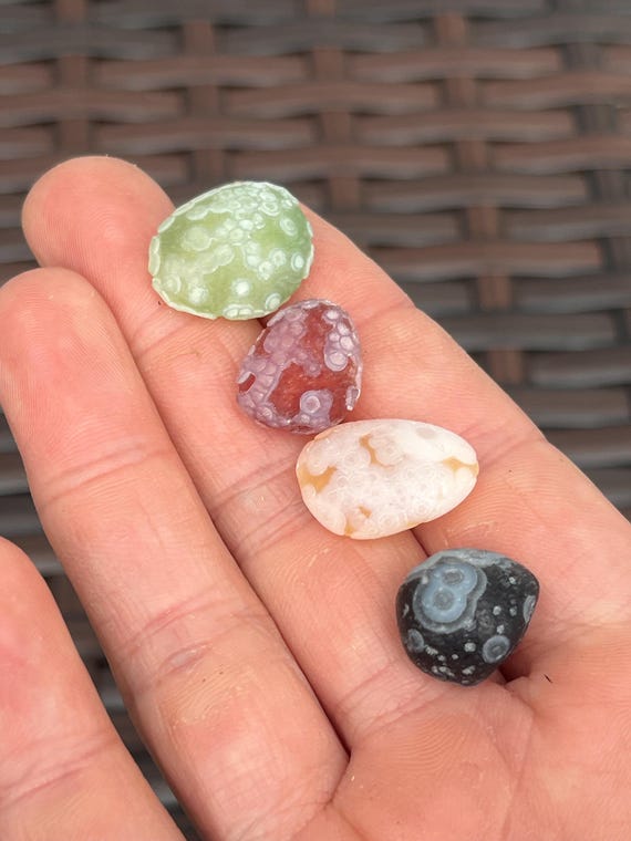 Colorful Gobi Eye Agate Crystals: Red, Green, Orange Black