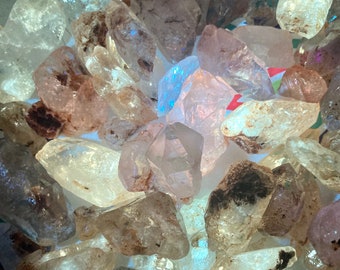 Golden Enhydro, Firefly Quartz, Raw Petroleum Quartz Crystal, Fenster Diamond Oil Quartz, UV Reactive Oil Inclusions, You Choose Size