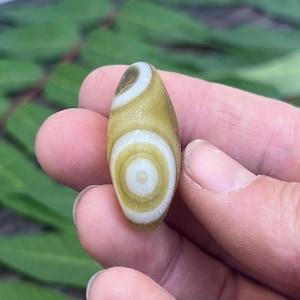 Cristal d'agate oeil de gobi | Agate de Mongolie du désert de Gobi, agate de Gobi, agate oeil | Yeux rares en calcédoine et agate | Cristaux de guérison métaphysiques