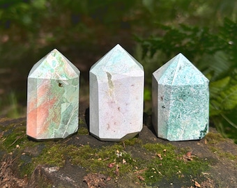 Grote dikke eenhoorn jaspis pastel regenboog punt torens stenen kristallen geschenk genezing