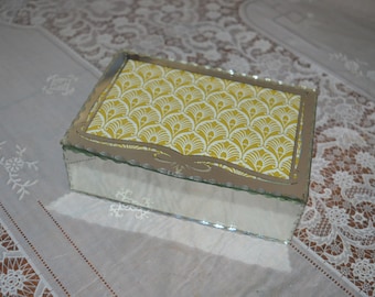 French 1930s glass jewelry trinket box