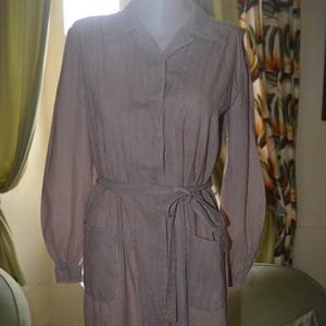 Vintage American Brown white seersucker dress
